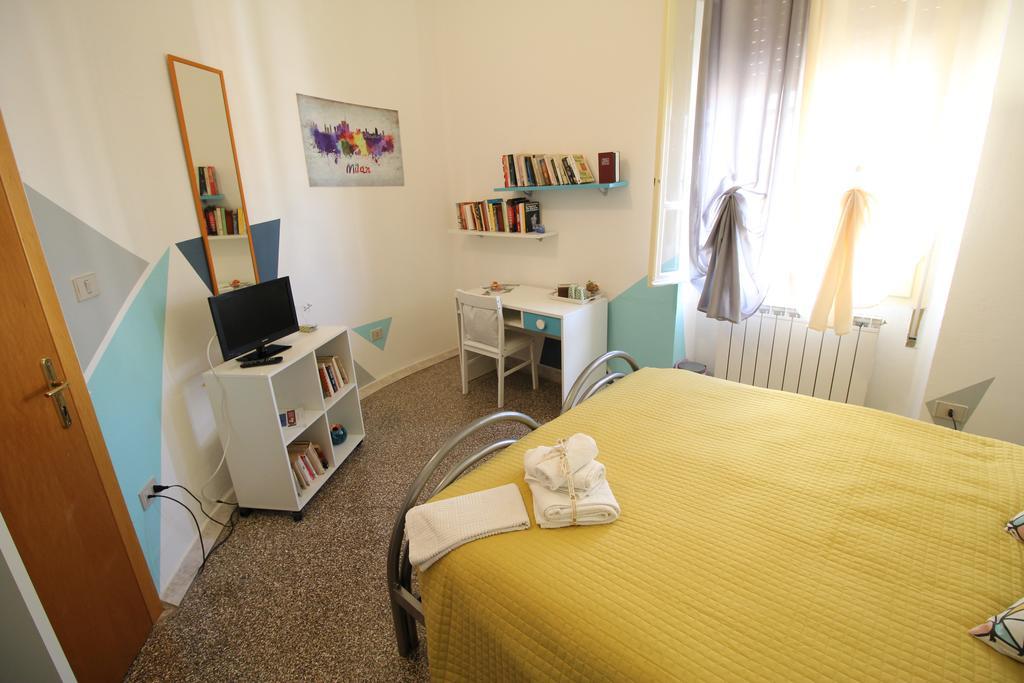 Bed 'N Books Bed and Breakfast Sassari Zewnętrze zdjęcie