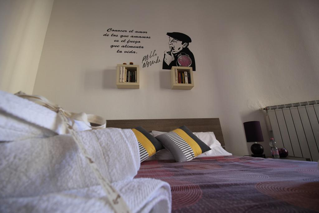 Bed 'N Books Bed and Breakfast Sassari Zewnętrze zdjęcie