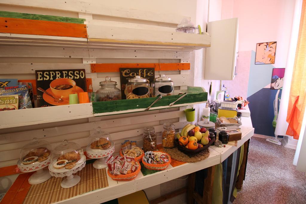 Bed 'N Books Bed and Breakfast Sassari Zewnętrze zdjęcie