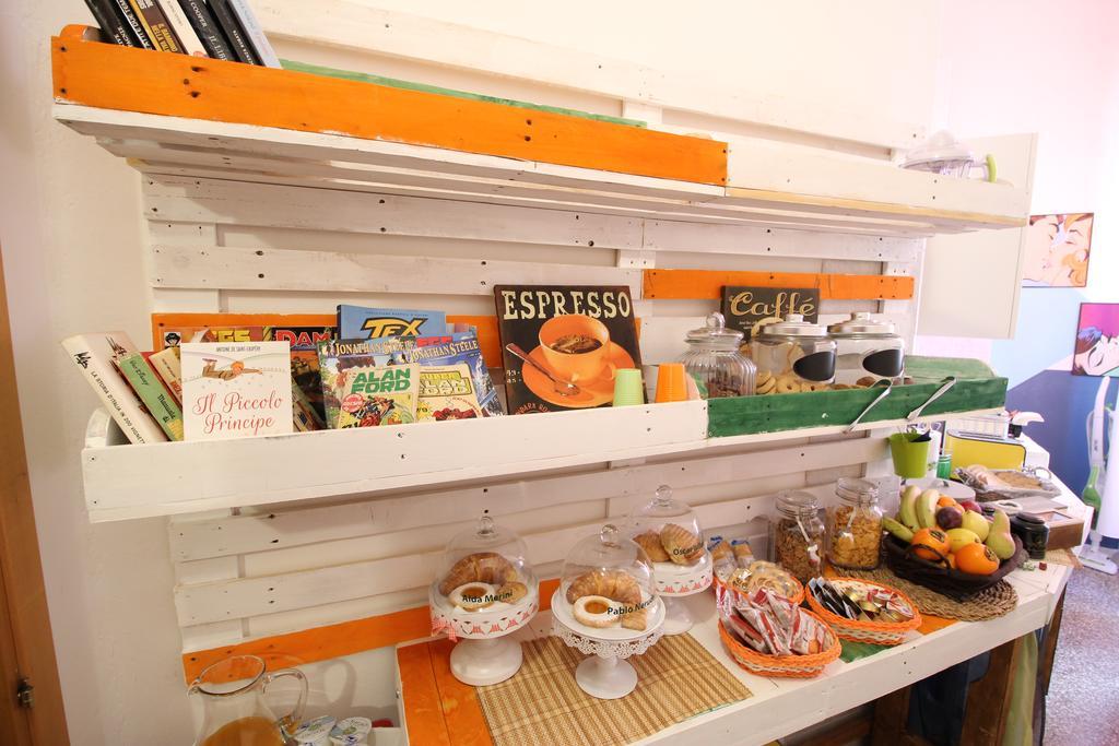 Bed 'N Books Bed and Breakfast Sassari Zewnętrze zdjęcie