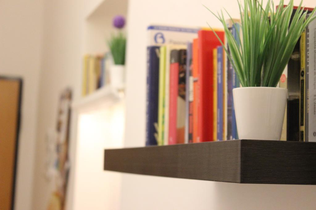 Bed 'N Books Bed and Breakfast Sassari Zewnętrze zdjęcie